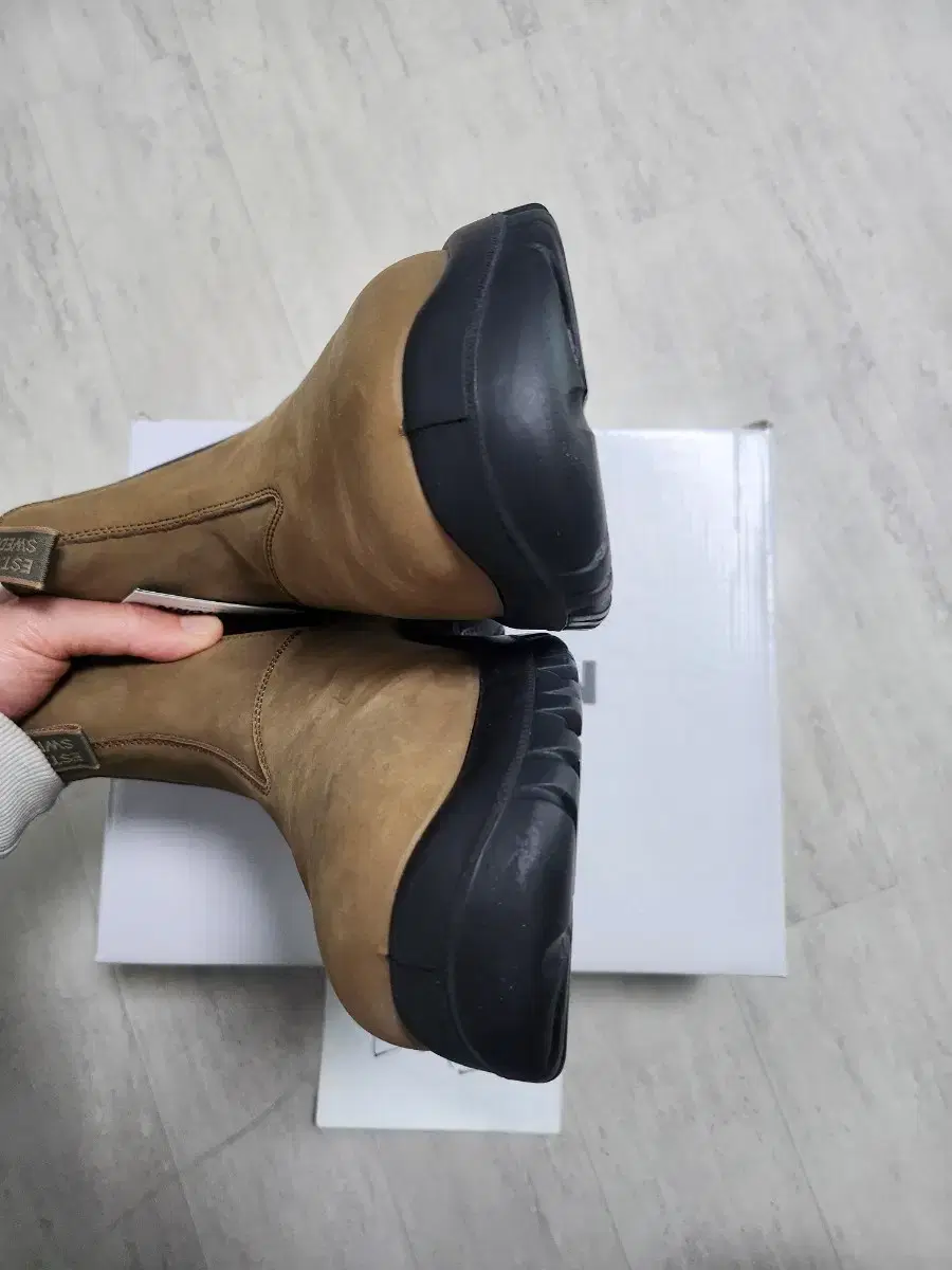 thumbnail-5